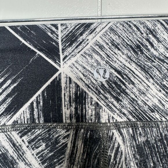 Lululemon Wunder Under Crop II Heath Wave Black White Size 4 Workout Leggings - Picture 7 of 13